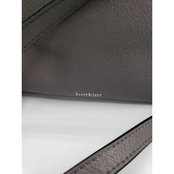 Womens Crossbody Bag Gray Botkier NY. Gray, Unique, Large Opening, Stylish. - Picture 4 of 8